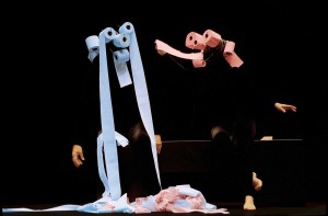 Image of Mummenschanz Photo Credit: Pia Zanetti